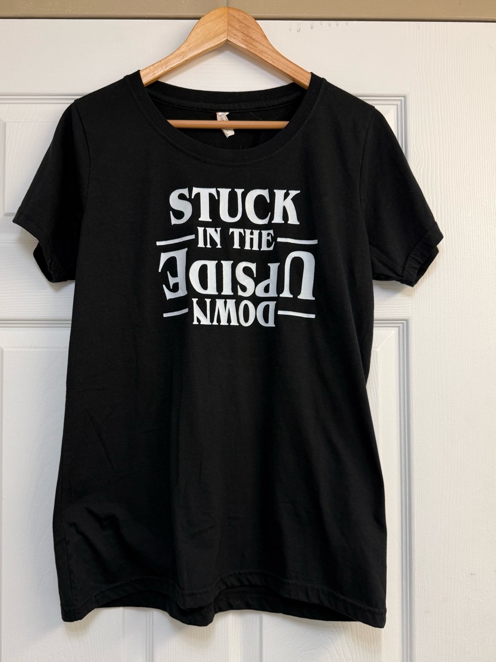 Stranger Things Stuck In The Upside Down Graphic T-Shirt L Decrum